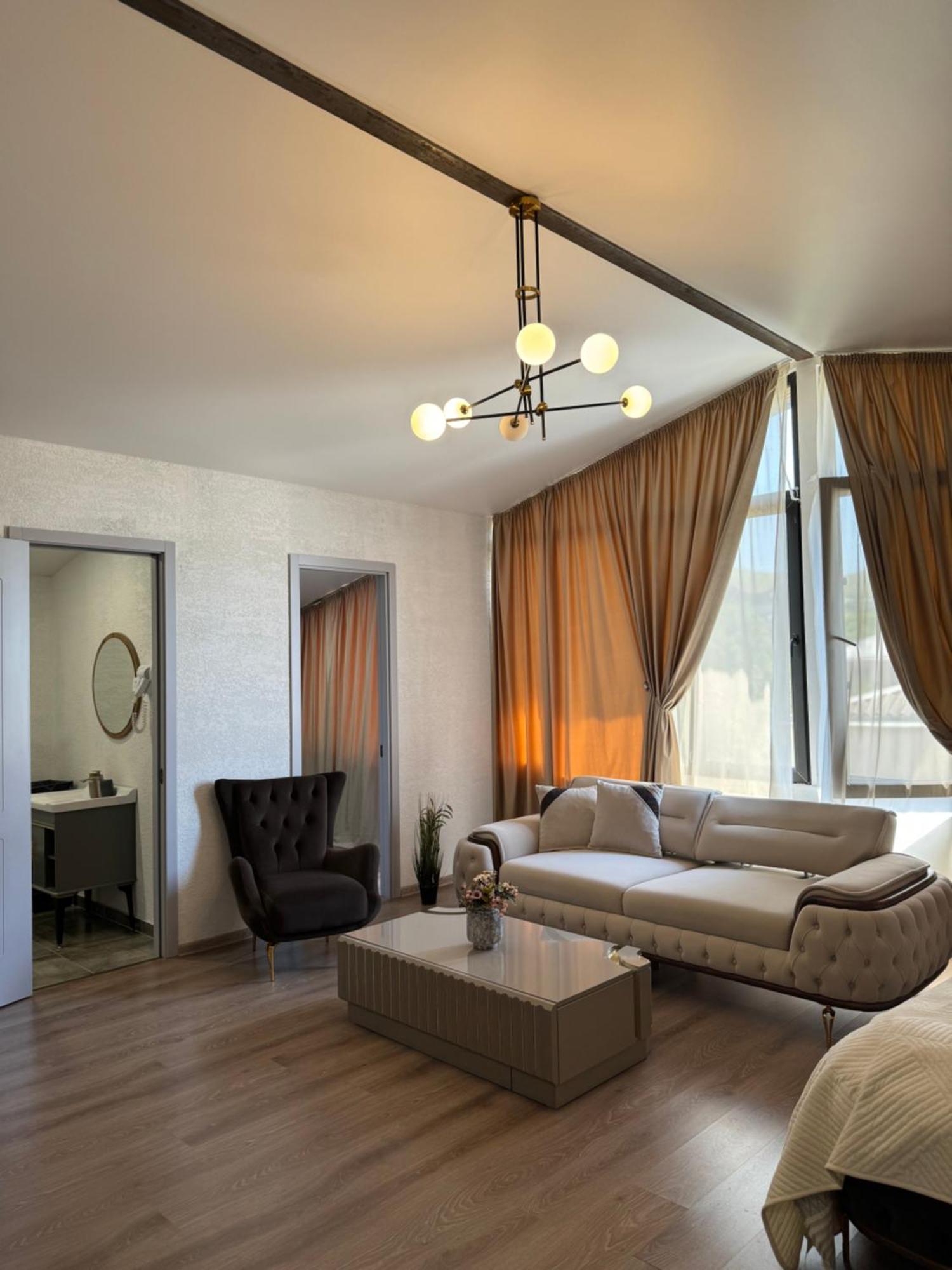 Guest House Elene Gori Exterior foto